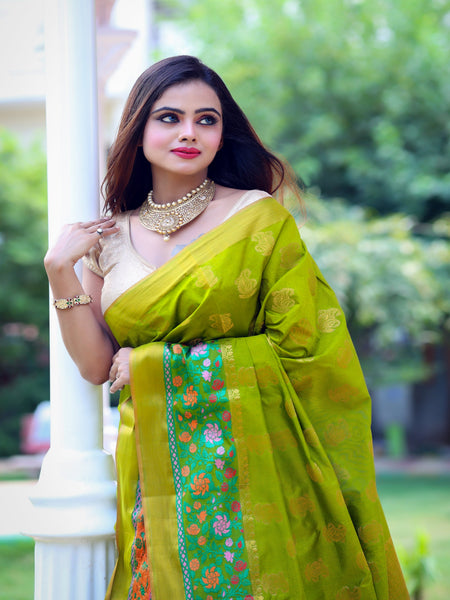 Reena Dwivedi In Banarsi Dupion Silk Saree With Matching Pallu. Available In 4 Colours.