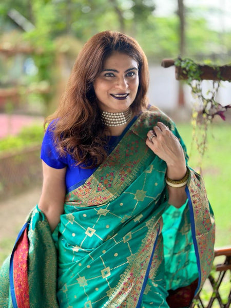 Naveena Kapoor In Banarsi Silk Saree. Available In 6 colours