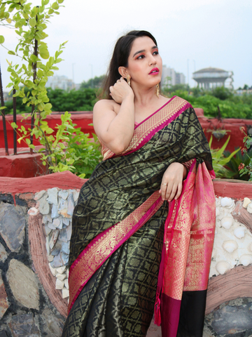 Lavi Raj In Banarsi Georgette Silk Sari