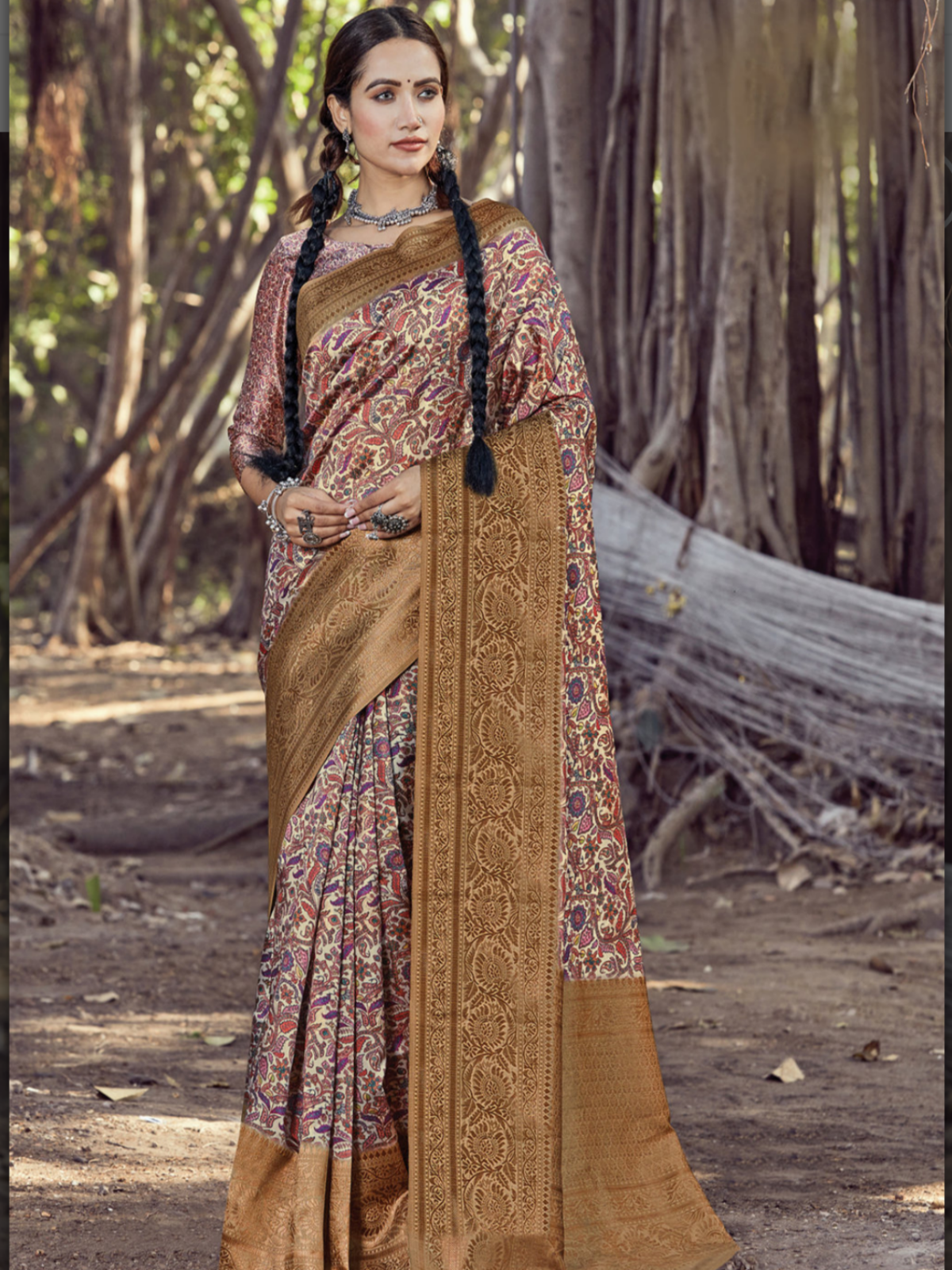 Naveena Kapoor In Digital Print Banarsi Silk Saree. Available in 6 colours.