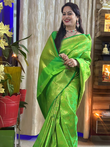 Reena Dwivedi In Kanjivaram Silk Designer Saree. Available In 5 Colours.