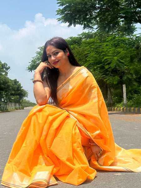 Reena Dwivedi In Chanderi Cotton Zari Silk Saree With Matching Pallu. Available In 4 Colours.