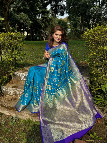 Naveena Kapoor In Banarsi Saree. Available In 3 Colours.