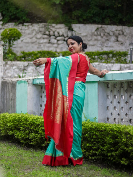 Ramya Pathak In Traditional Garad-Korial Bengali Silk Saree With Contrast Pallu. Available In 2 Colours.