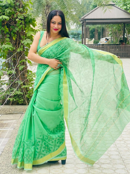 Reena Dwivedi In Chanderi Cotton Silk Self Design Saree. Available In 3 Colours.