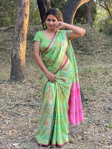 Megha Rathod In Green Cotton Silk Self Design Saree With Pink Pallu