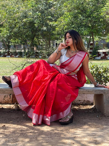 Megha Rathod In Linen Saree. Available In 3 Colours.