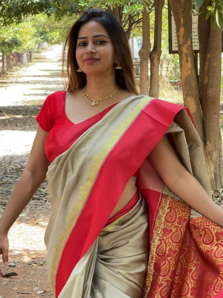 Megha Rathod In Traditional Garad-Korial Bengali Silk Saree With Contrast Pallu. Available In 4 Colours.