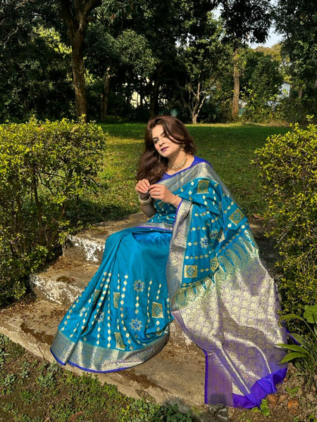 Naveena Kapoor In Banarsi Saree. Available In 3 Colours.