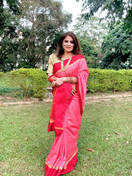 Naveena Kapoor In Traditional Garad-Korial Bengali Silk Saree With Contrast Pallu. Available In 3 Colours.