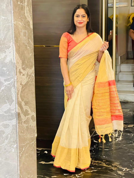 Reena Dwivedi In Blended Linen Silk Saree. Available In 5 Different Palla And Border Colours.